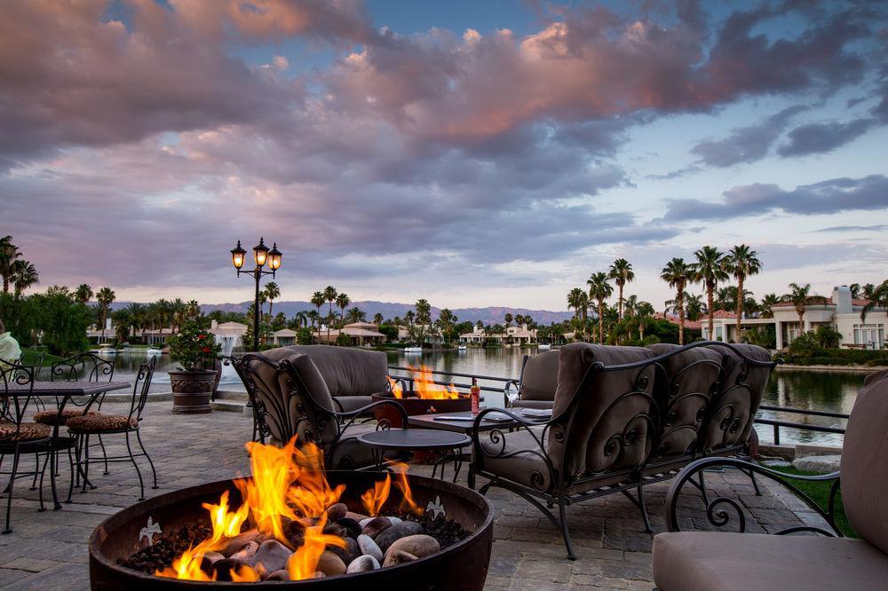 The Chateau At Lake La Quinta Exterior photo