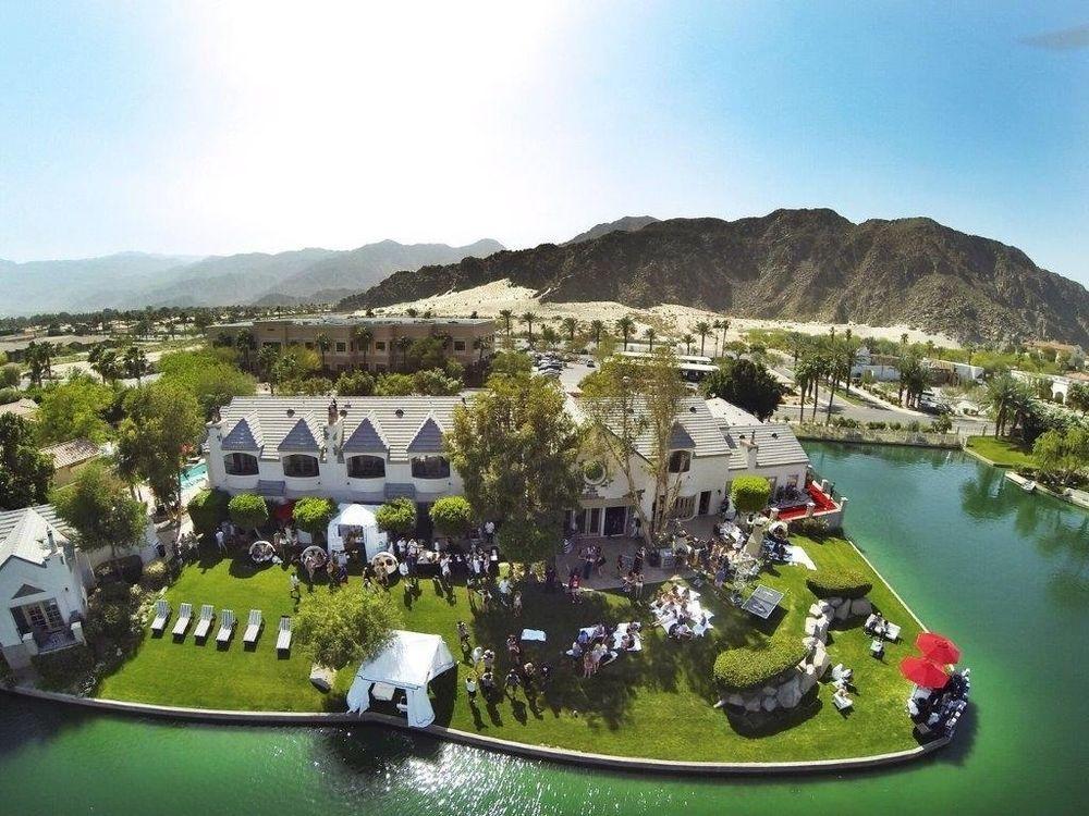 The Chateau At Lake La Quinta Exterior photo