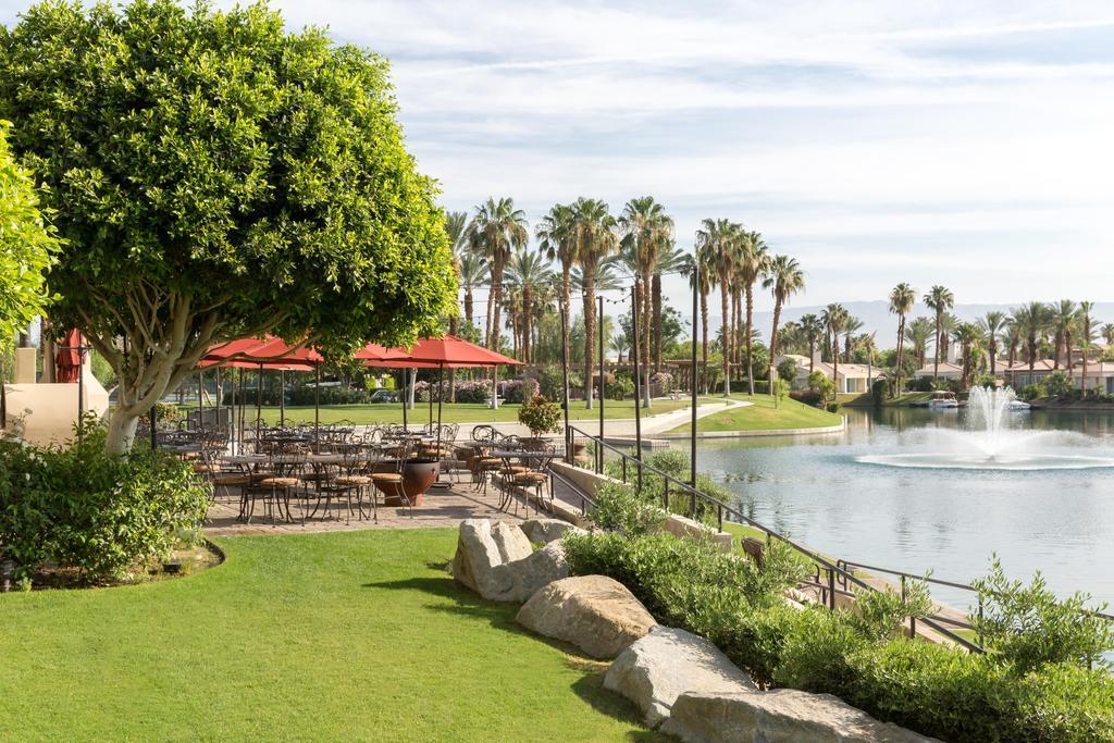 The Chateau At Lake La Quinta Exterior photo