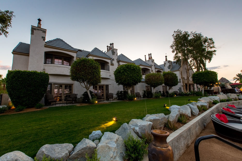The Chateau At Lake La Quinta Exterior photo